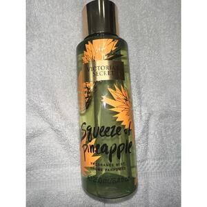 Victoria's Secret Squeeze of Pineapple Fragrance Mist Body Spray